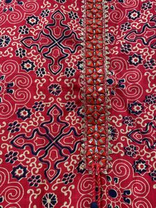 Red Kurta