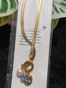 Chain With 3 Pendant