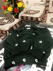 A Line Baloon Sleeve Top With Flowers Embroidery