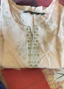 Avaasa Kurta Like New