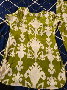 Parrot Green Kurta Set