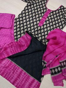 Chudi Set