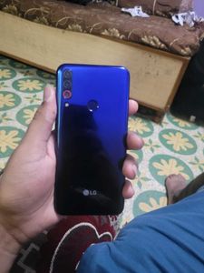 LG W30 Pro 4/64 Mobile