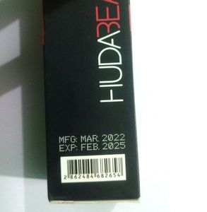 The Matte Fixer Face Spray