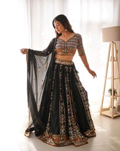 🌸🌸Wedding Special Lehenga Choli 🌸🌸