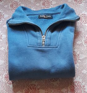Branded   medium sized  T-shirt