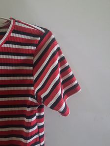 SHORT TOP