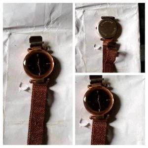 Rose Gold Mesh Strap Watch