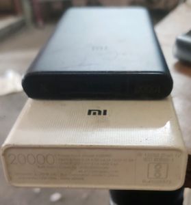MI Power Bank 2Nos (Dead)
