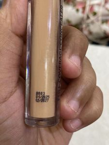 Studiowest Full Coverage Concealer