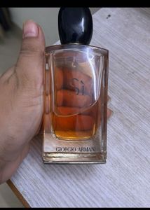 Giorgio Armani Si Perfume