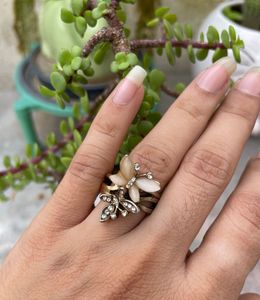 Elegant Floral Gold-Tone Ring with Sparkling Cryst