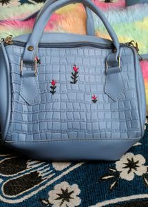 Floral Embroidered Handbag