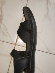 Black Elastic Strap Sandals - Size 7