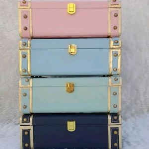 Any One Trunk Box