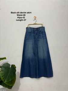 Back Slit Denim Skirt