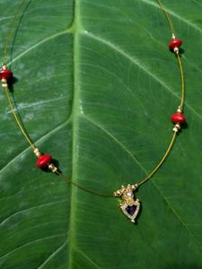 Elegant Red &amp; Gold Necklace