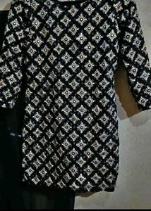 Elegant Garara With Embroided Kurti And Dupatta