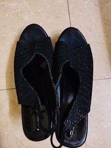 Chic Albely Black Wedge Sandals -length 23cm