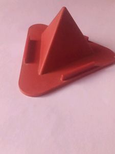 Multi-purpose Smartphone Holder to Watch Movies