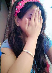 Floral Headband with Pearls
