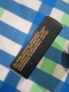 MAC Studio Fix Powder Plus Foundation Compact