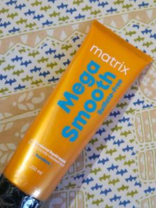 Matrix Mega Smooth Hair Mask
