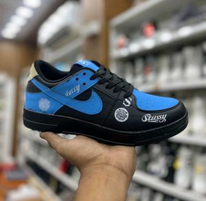 Nike x Stussy Sneakers