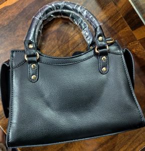 Iykyk Black Metal Detail Bag