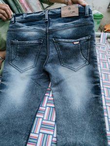 Men&#39;s Jeans