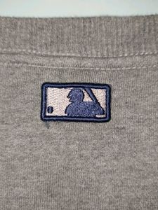 MLB Sweatshirt