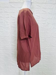 Curved Coral Flute Sleeve Tunic Top