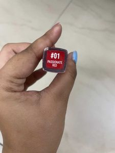 💄 Matte Liquid Lipstick – Passionate Red Shade#1