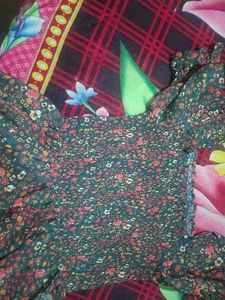 Floral Print Smocked Top