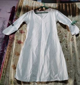 White Cotton Kurta(fix rate)