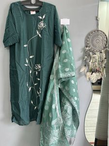 Very Pretty Kurta With Dupatta