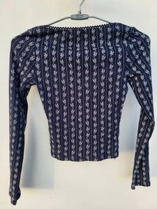H&amp;M Lace Floral Long Sleeve Top/ Size
