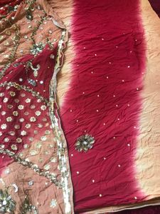 heavy sari with 2 half sleev stiched blouse