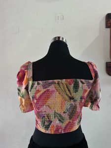 Urbanic Crop Top