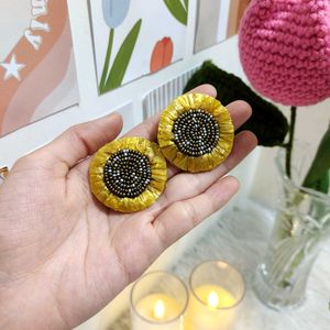 Handmade Sunflower Beaded Earrings🌻