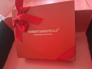 Skincare Perfume  Forest Essential Mamaearth Plum
