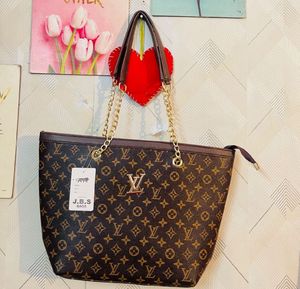 Beautiful Tote Bag Unused Brand New