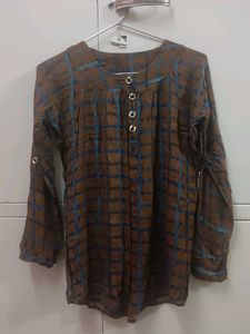 Beautiful Women's Top 🤩