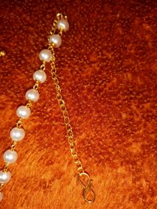 Elegant Pearl Necklace Set