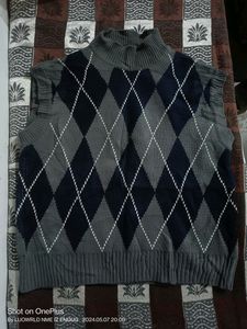 Urbane Revishing Women Top