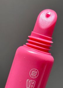 Rhode Peptide Lip Tint :- Sugar Cookie