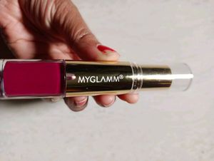 My Glamm Super Duo Lipstick