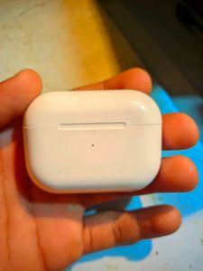Offer Fully Working New Airpods.