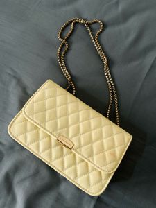 Lino Perros Quilted Crossbody Bag