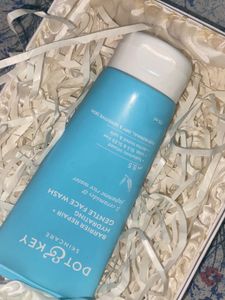 Dot &amp; Key Barrier Repair Face Wash